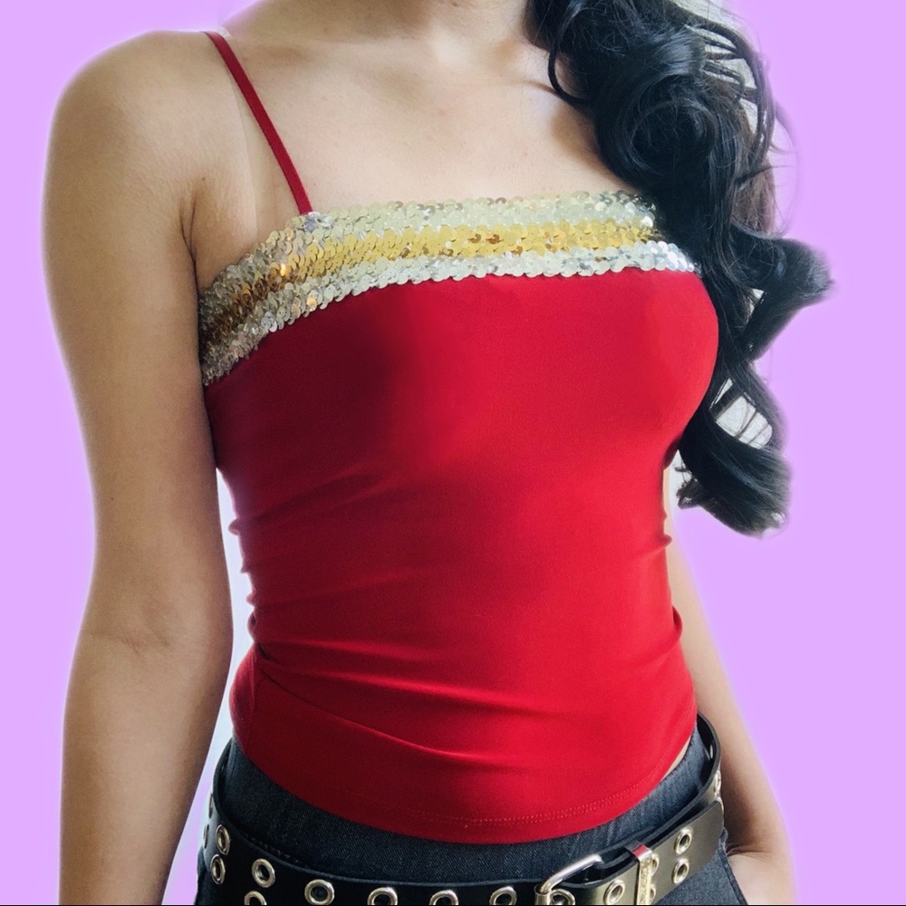 CEFIAN RED SEQUIN CAMI CROP TOP
